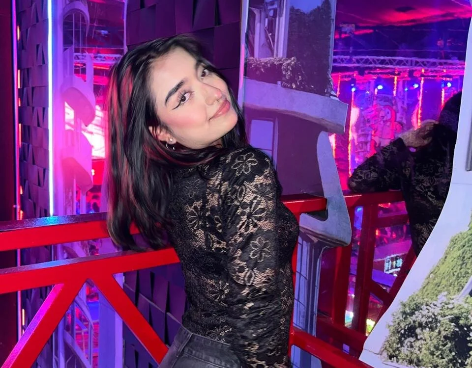 lala_cherry's Offline XXX Chat