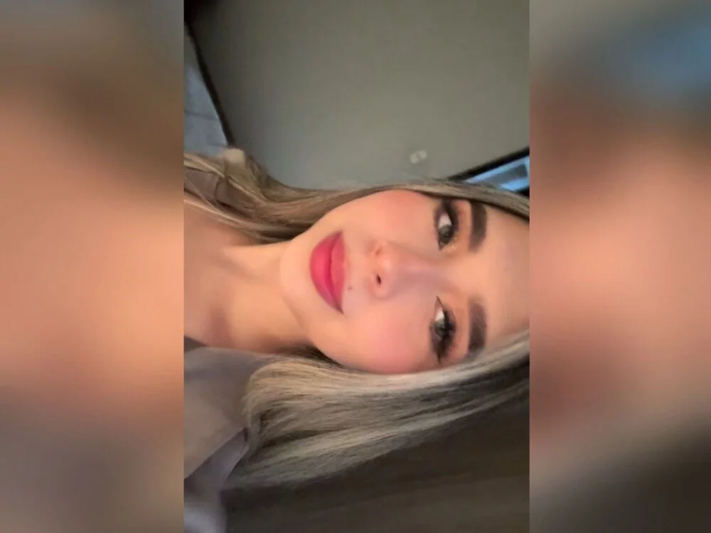 Czat XXX offline – Camil_bunny