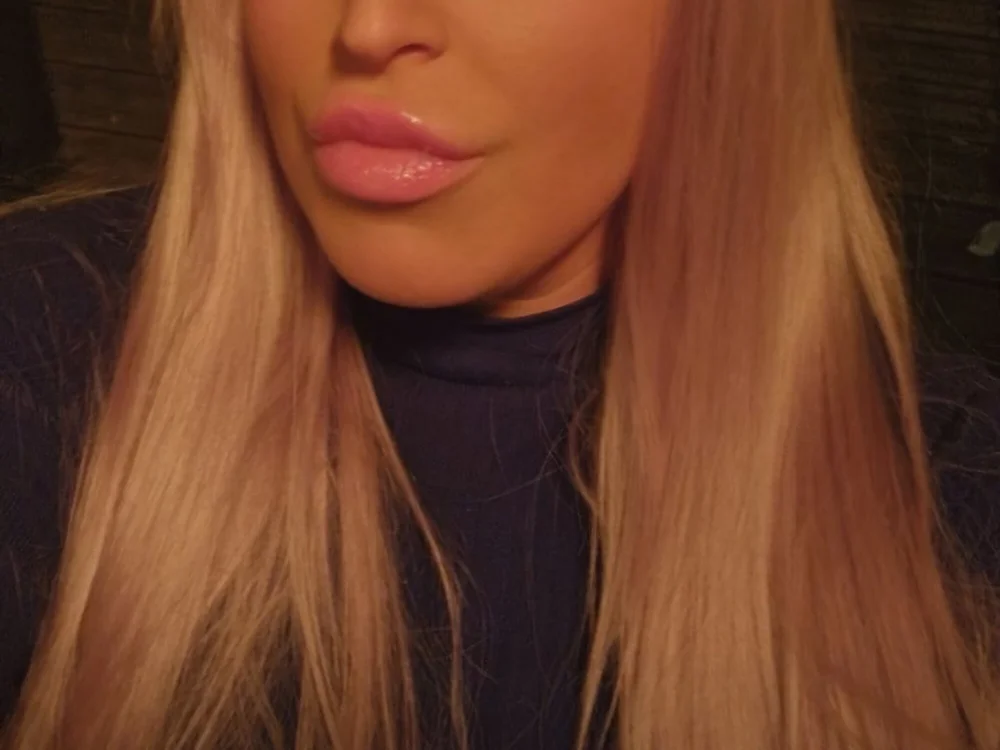 Curvy_Cleo30X offline chatrum