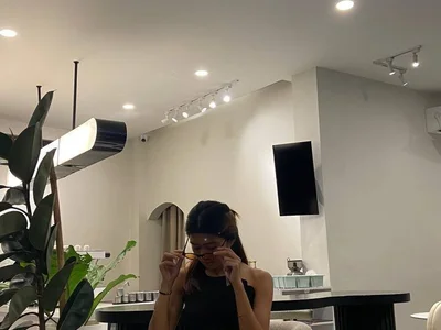 CherryBellee Female Twerkasian Cam Strip