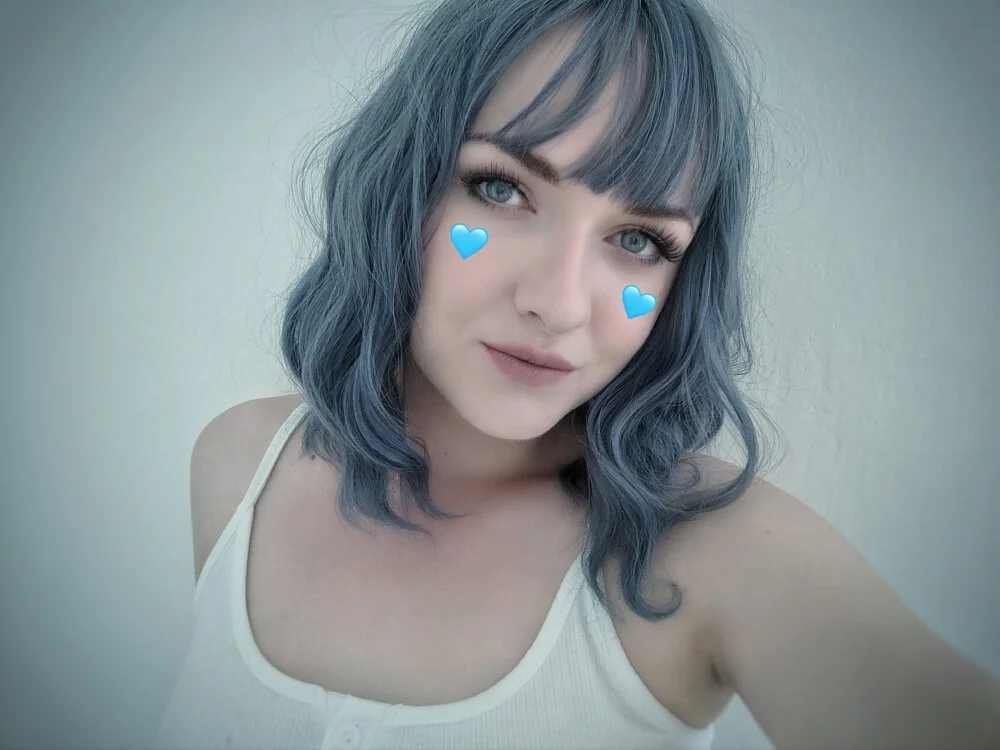 Terinn_Blu's Offline XXX Chat