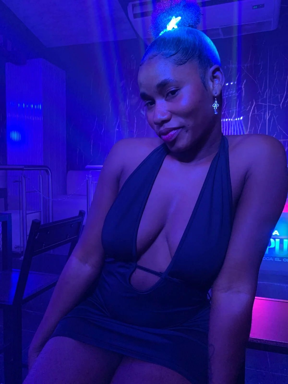 shirlyqueenn cover photo