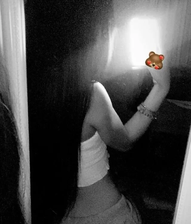 malu444_A's Offline Chat Room