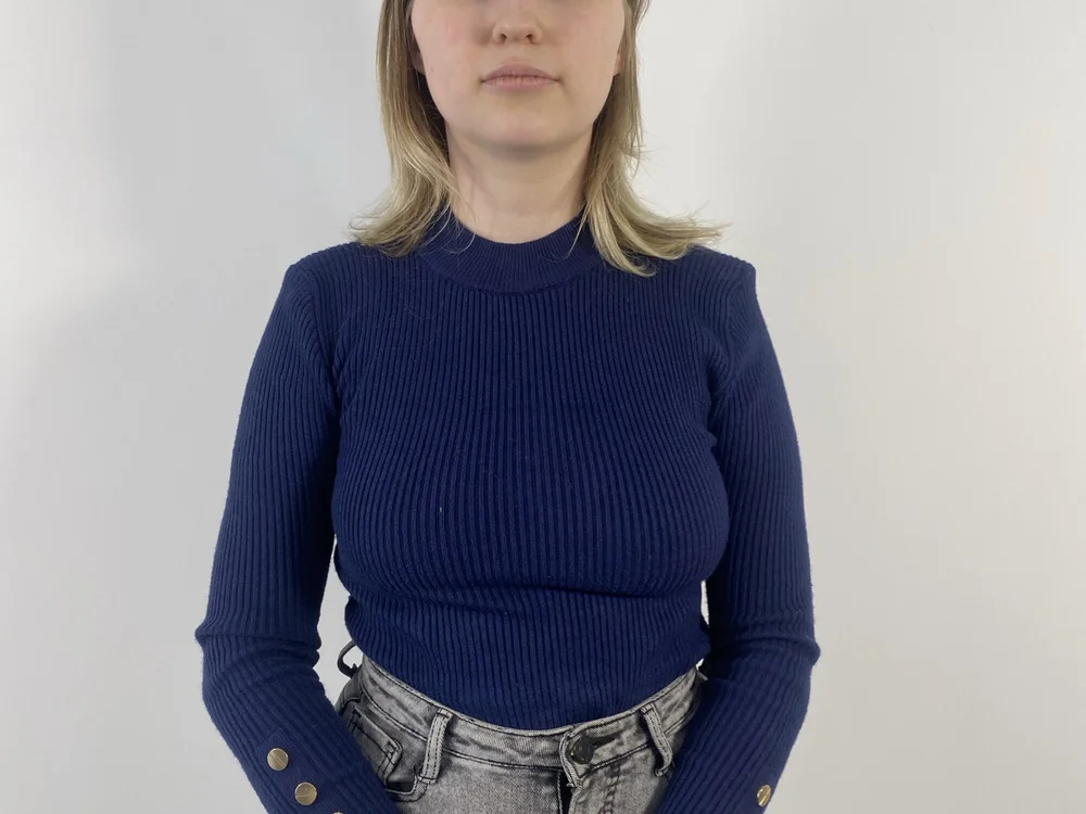 BrunaKienzle's Offline Chat Room