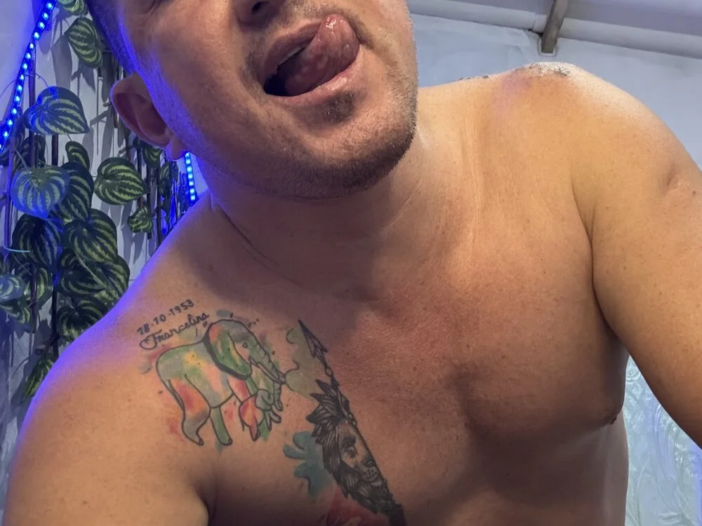 EROS_PAUL: офлайн-секс-чат