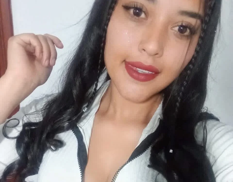 Samara_lermer's most recent online preview