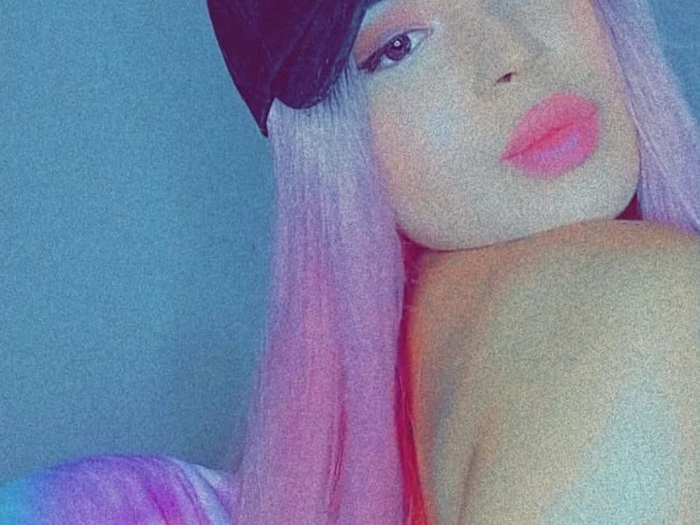 Liam_Hanna's Offline XXX Chat