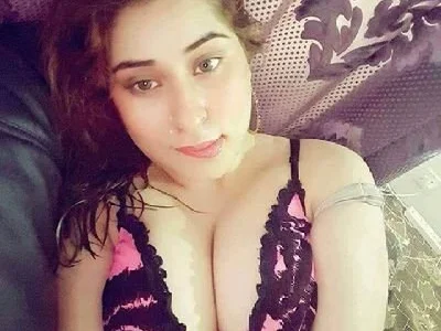 Lamya-dalo3a on StripChat