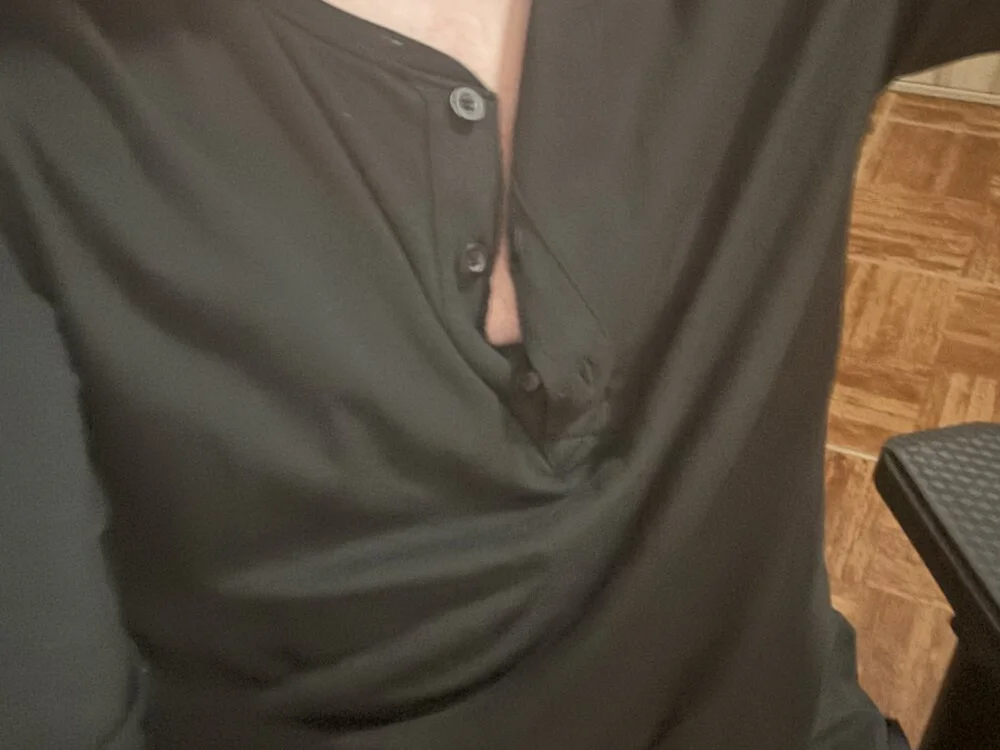 Maxxcock29x offline XXX-chat