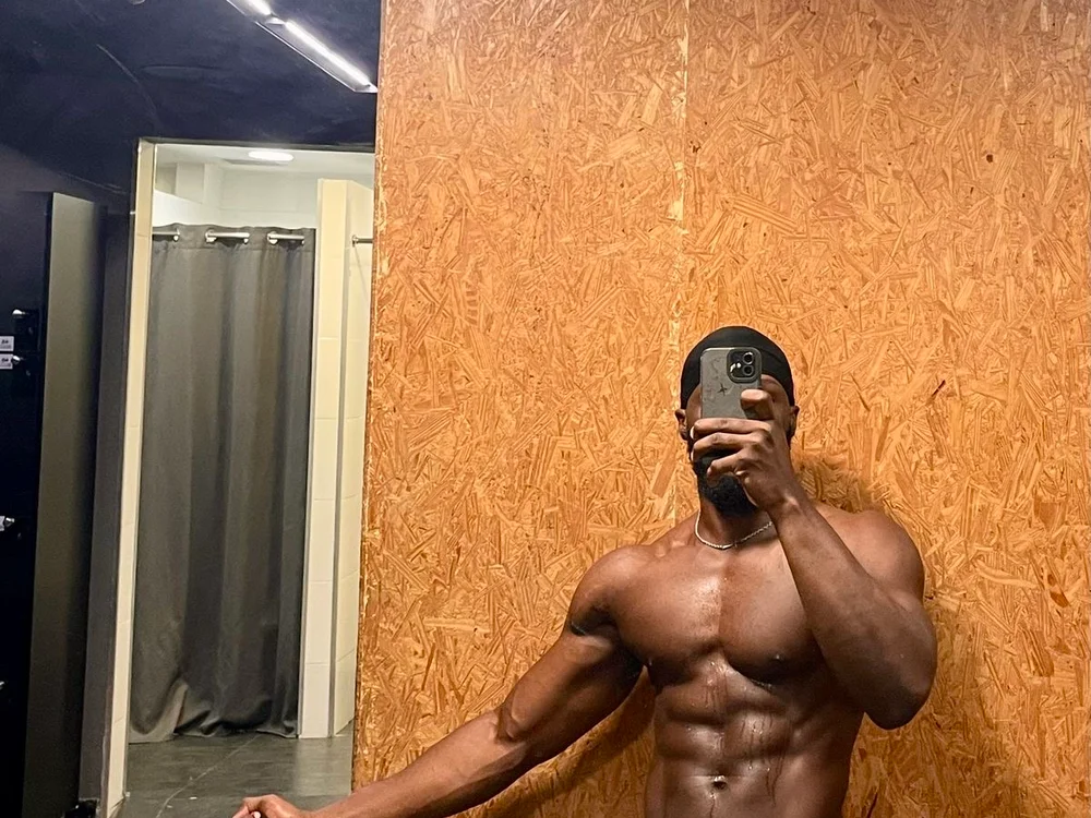 Chat +18 off-line de blackcreamdick