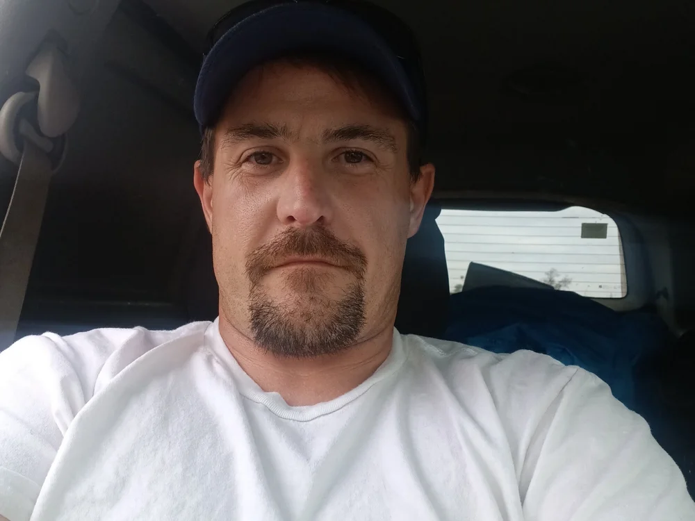 Charley6862 offline chatrum