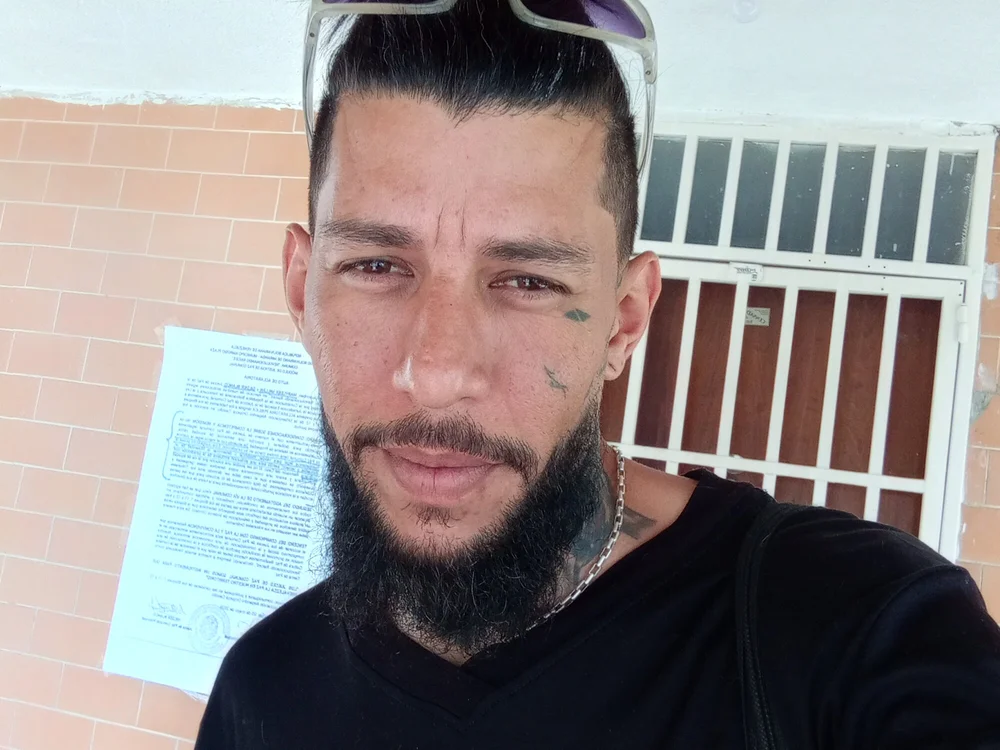 mannyart – Offline XXX chat