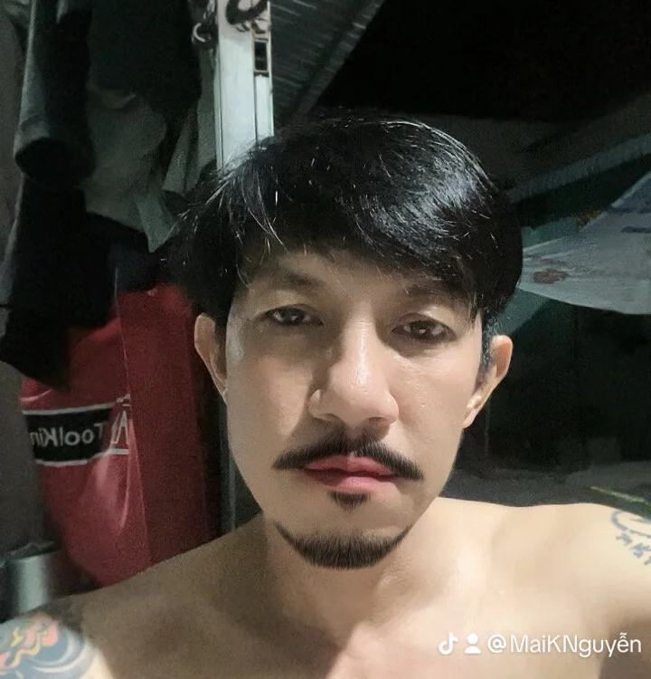 huynhtonyw Obrolan XXX Offline