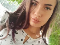 ProstoMaria's Offline Chat Room