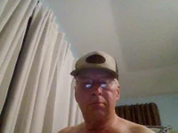 Farmall400's webcam live show