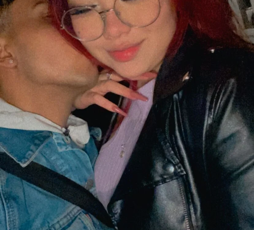violetandtonycs offline chatrum