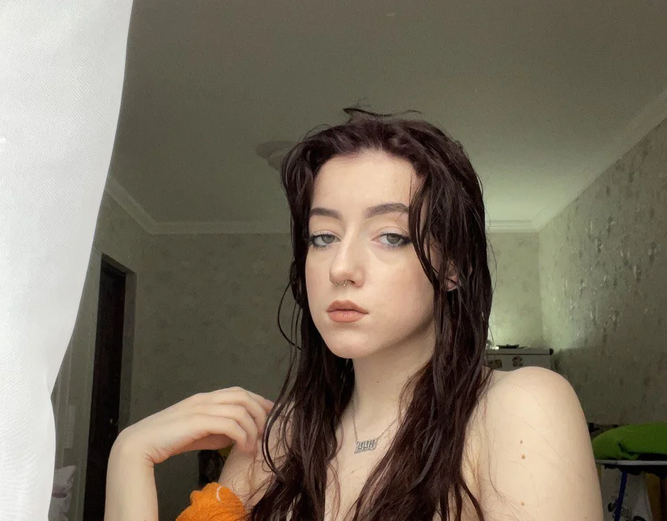 PamelaShy's Offline XXX Chat