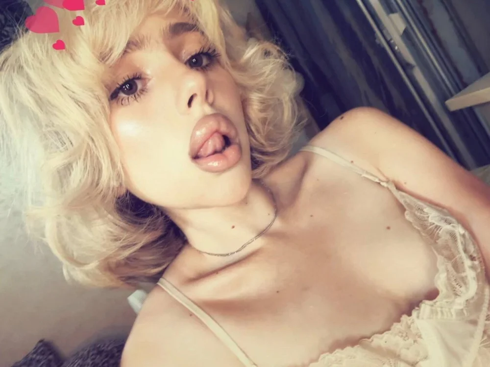 sageberryX's Offline XXX Chat