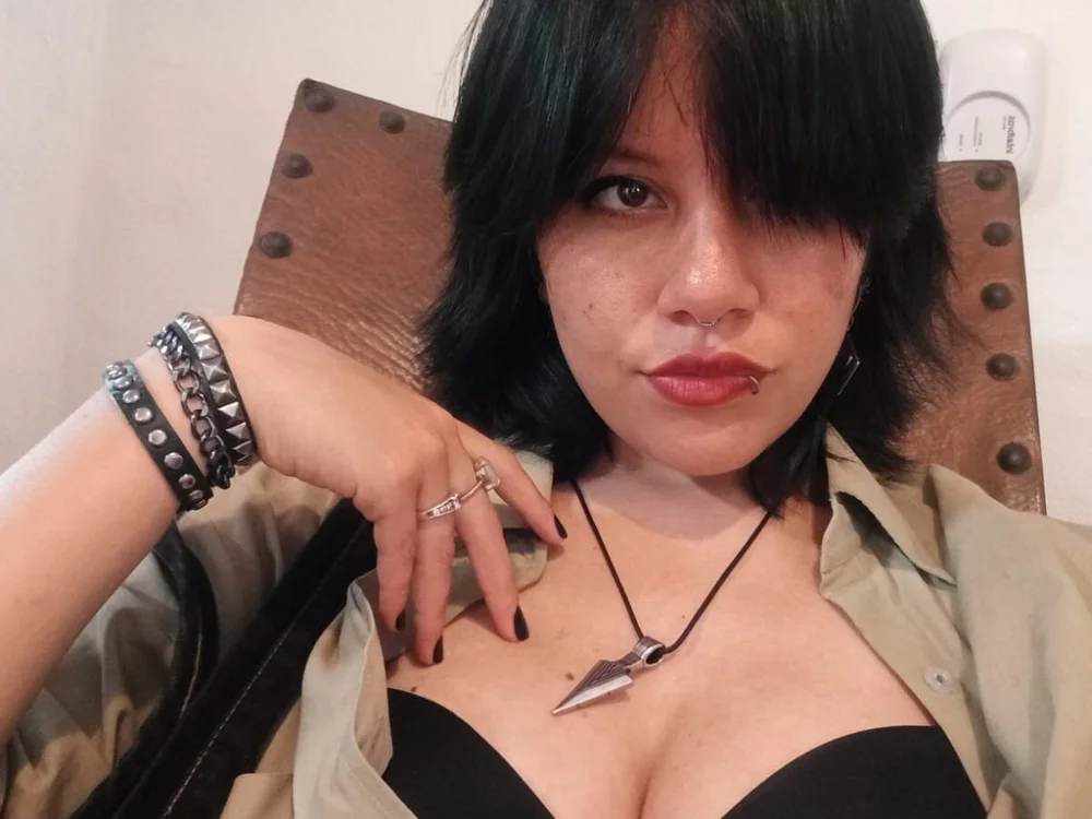 XXX chat uživo modela lewii_t