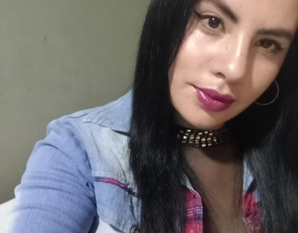 Cristal_white2's Offline XXX Chat
