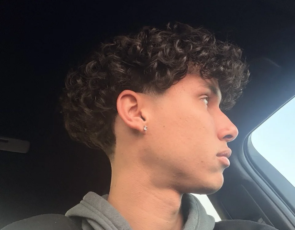 JonstifRivero offline chatrum