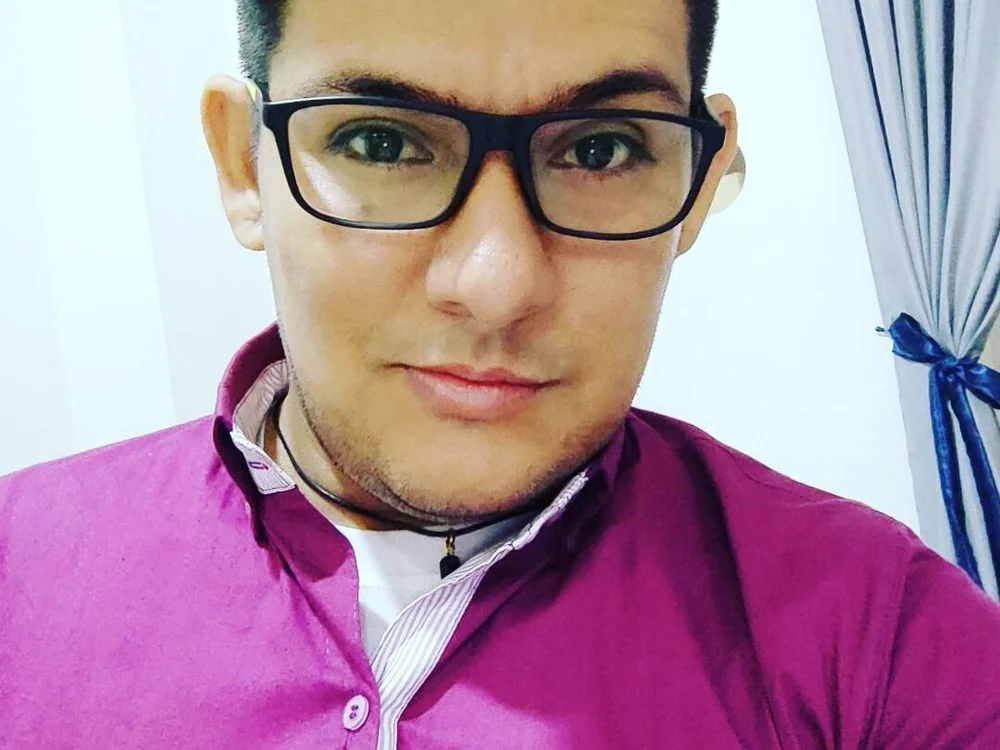 BoyCute3's Offline XXX Chat