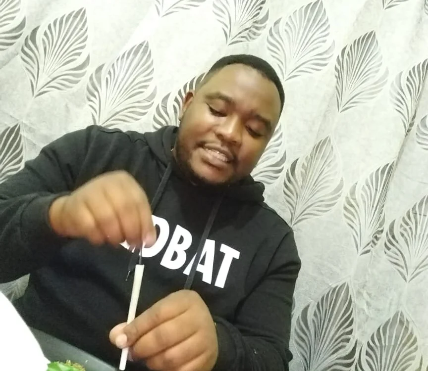 ZamaGhost 離線 XXX 聊天