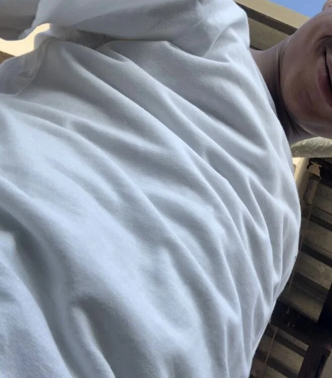 youngsterSA223 Adlı Modelin Çevrimdışı XXX Sohbeti