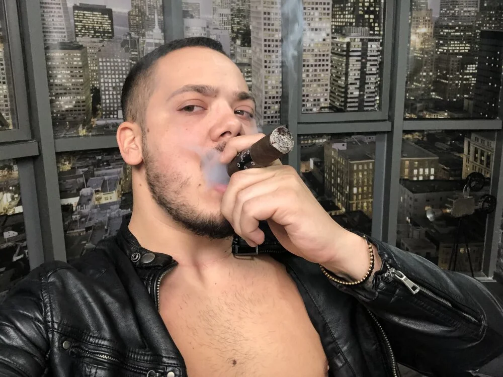 ZackMasterss – Offline XXX chat