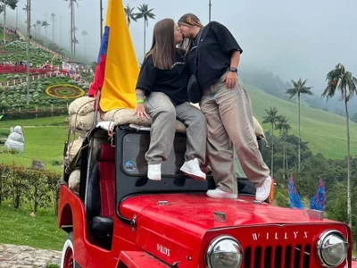 Annie_and_Raven profile