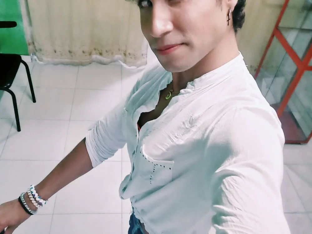 SophiaLevis: офлайн-секс-чат