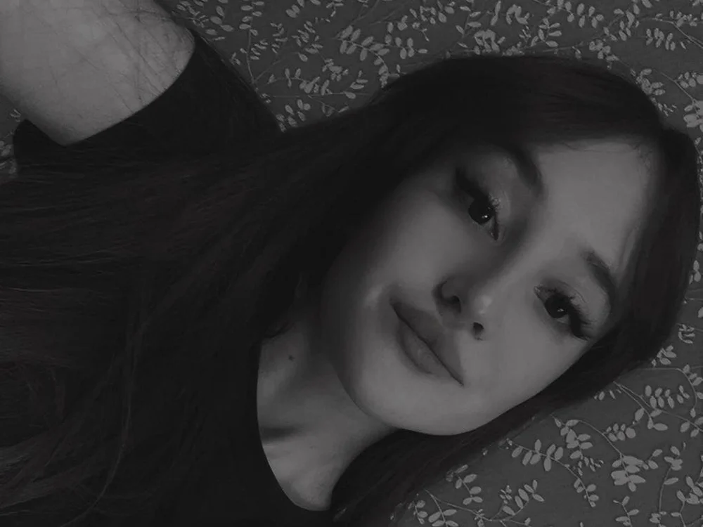 KimMallone's Offline Chat Room
