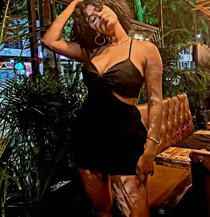 GemmaCarter_ Adlı Modelin Çevrimdışı XXX Sohbeti