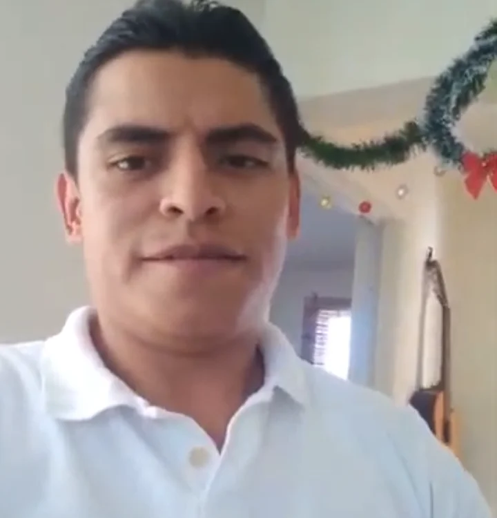JonnyChony_69 offline chatrum