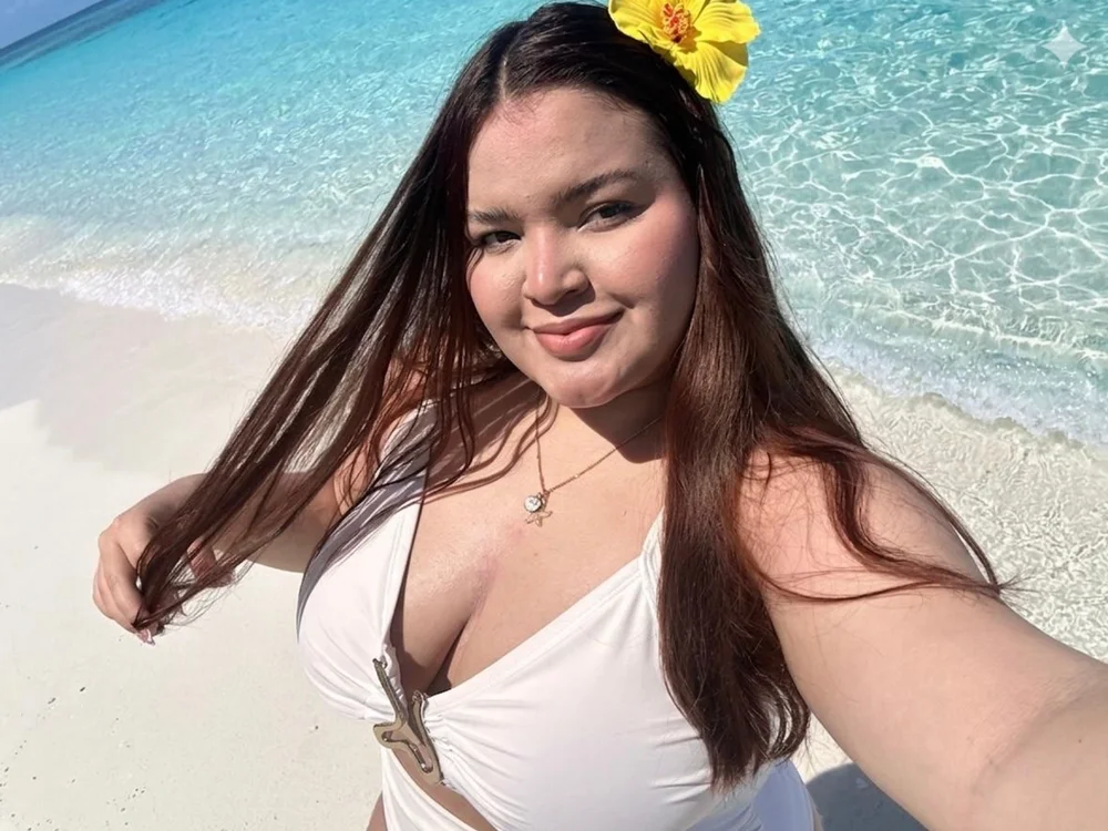 melanie_hh1 Offline XXX Chat