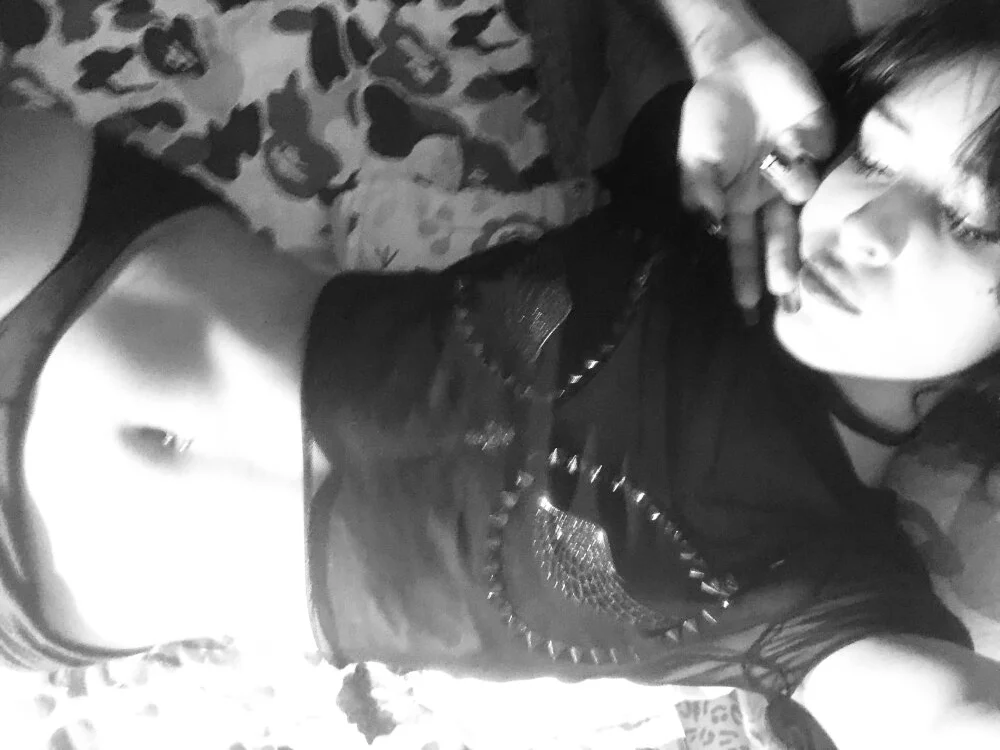 Mikasa-Ackerman Chat XXX Ngoại tuyến