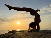 Kandeess: вебкам-шоу