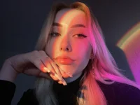 crybambi's webcam live show