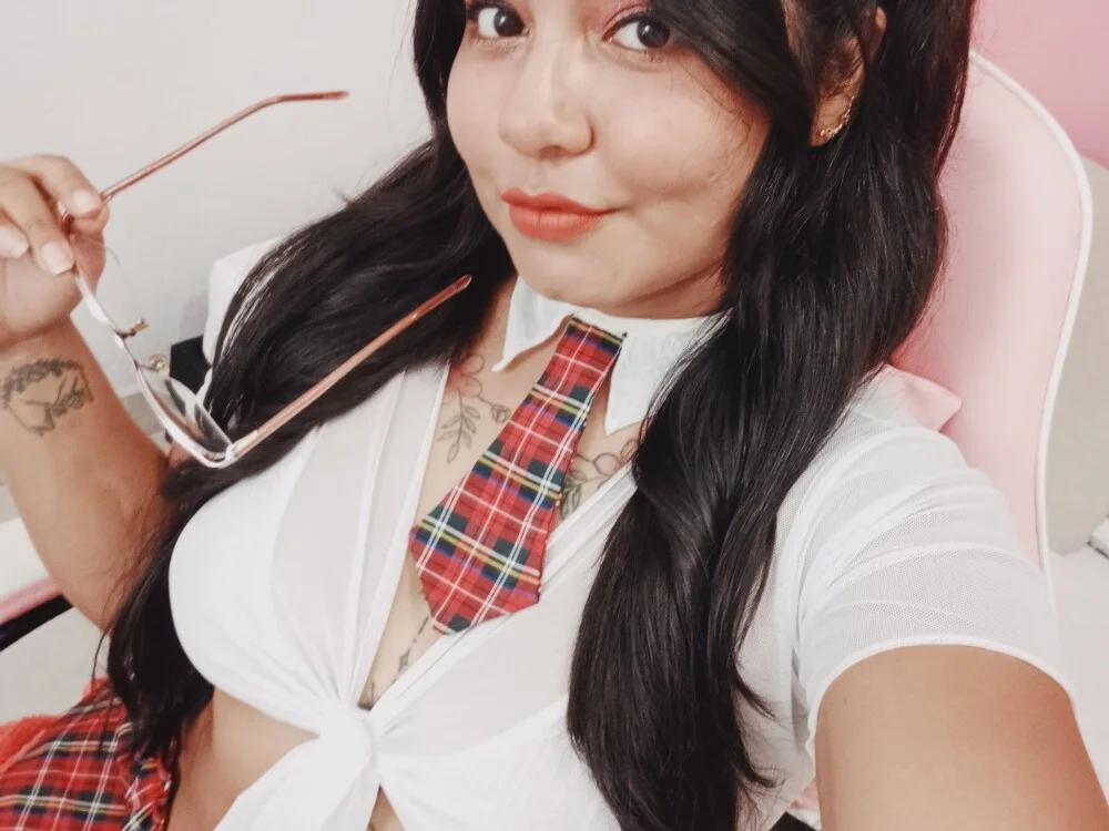 Chat +18 off-line de LaylaHolmes