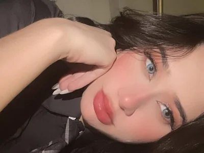 AlejandraRoa_ - Girl 