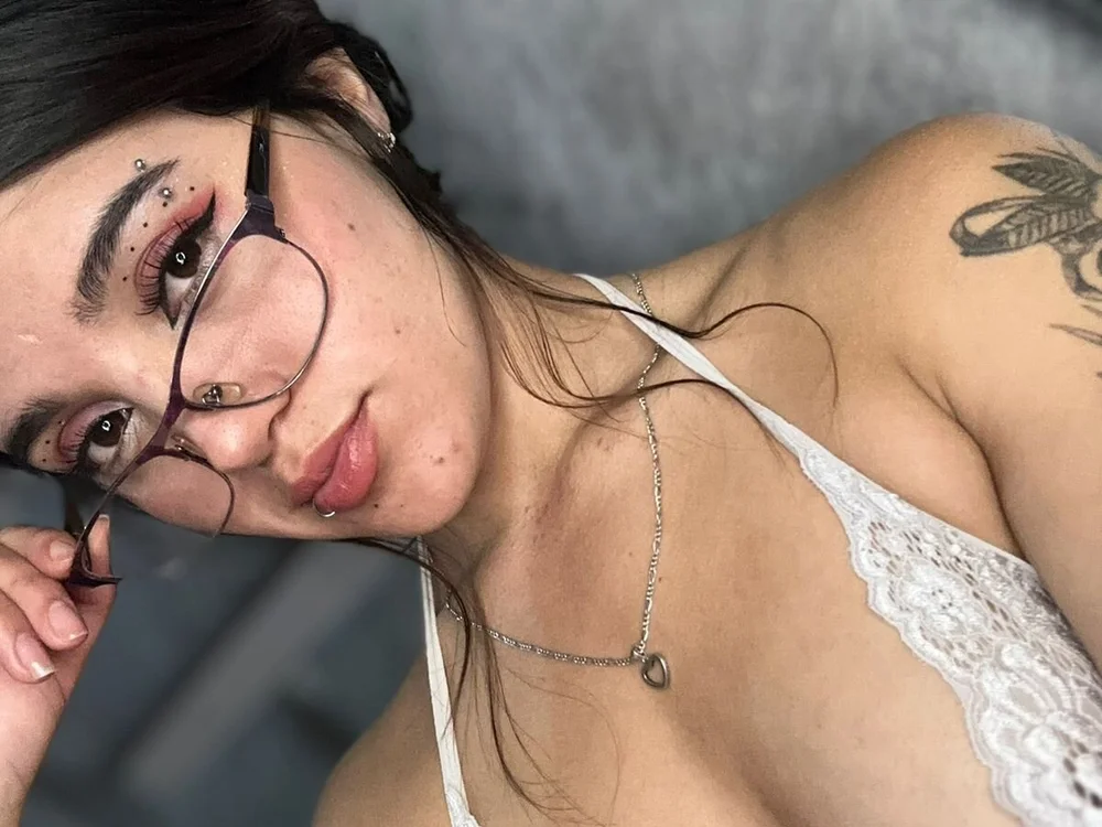 BabySteff's Offline Chat Room