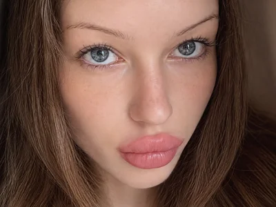 khloebeauty on StripChat