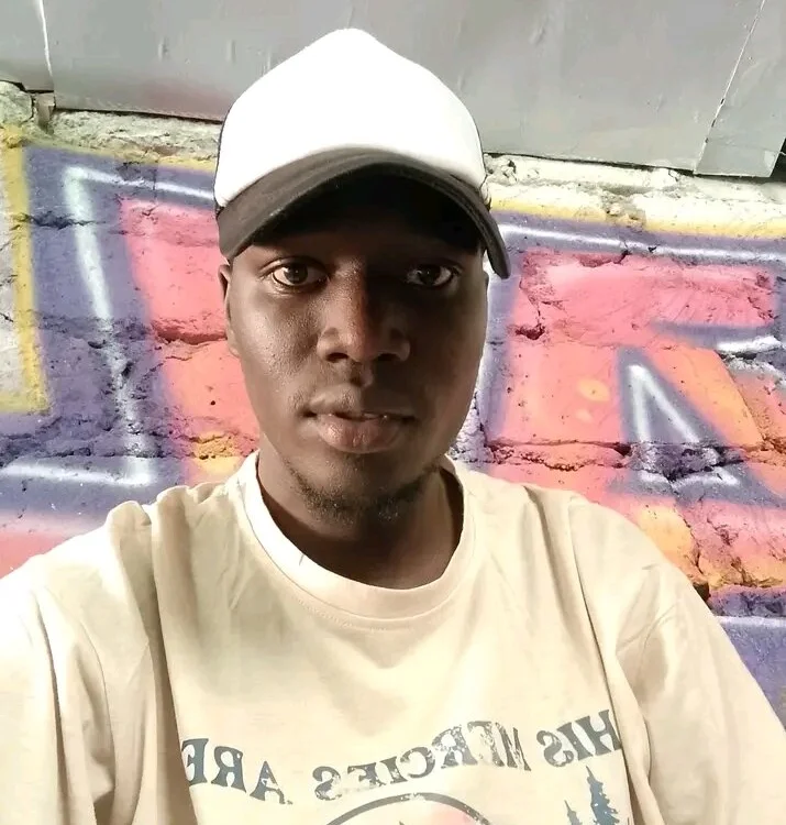 MrTemptation2's Offline XXX Chat