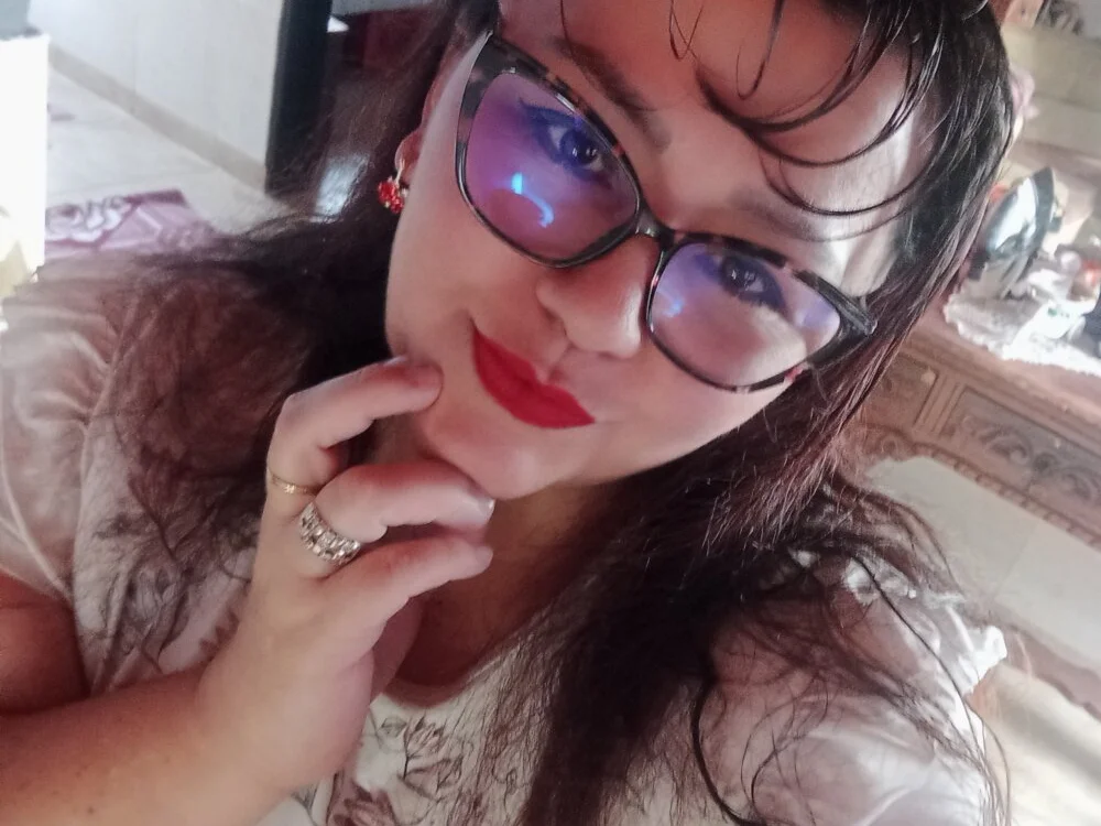 Darly_Gomez: офлайн-секс-чат