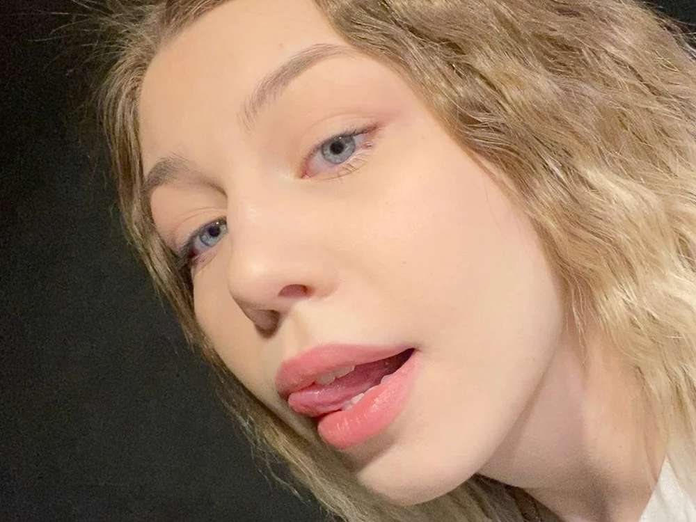 Chat XXX offline de AvroraParadaise