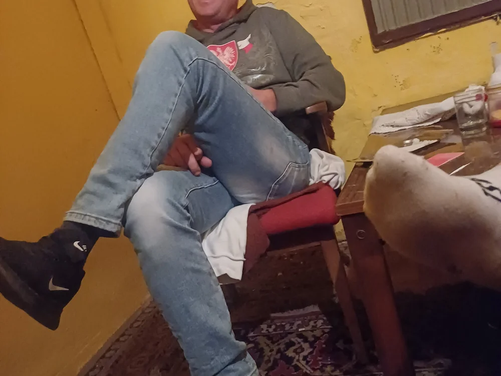 Arek3562 offline chatrum