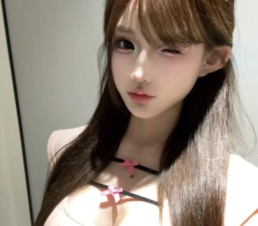 vv-77's Offline XXX Chat