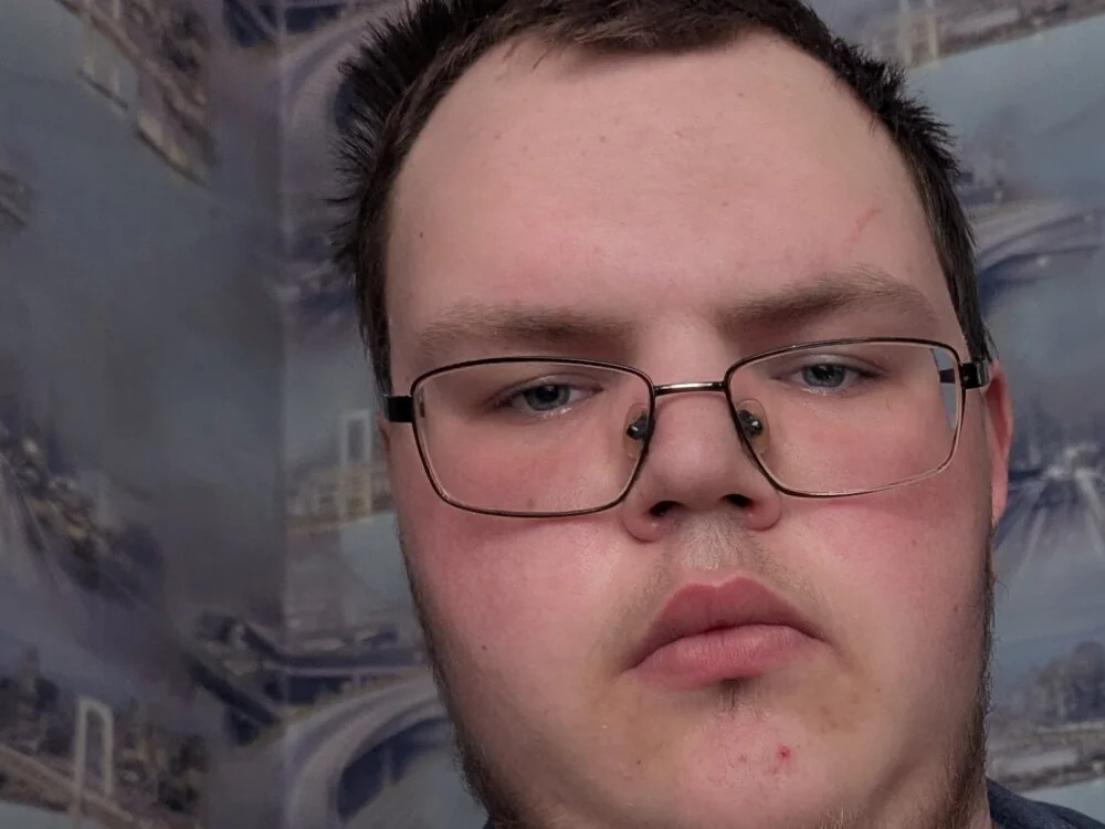 Tomy_Dreisy's Offline XXX Chat