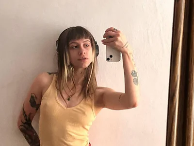 LollyLucy - Girl 