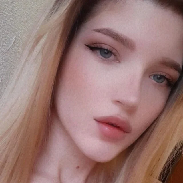 Jena_Kitty's Offline XXX Chat